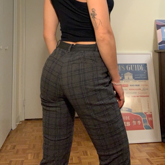 The perfect high-waisted casual dress pants - Picture 2 of 3